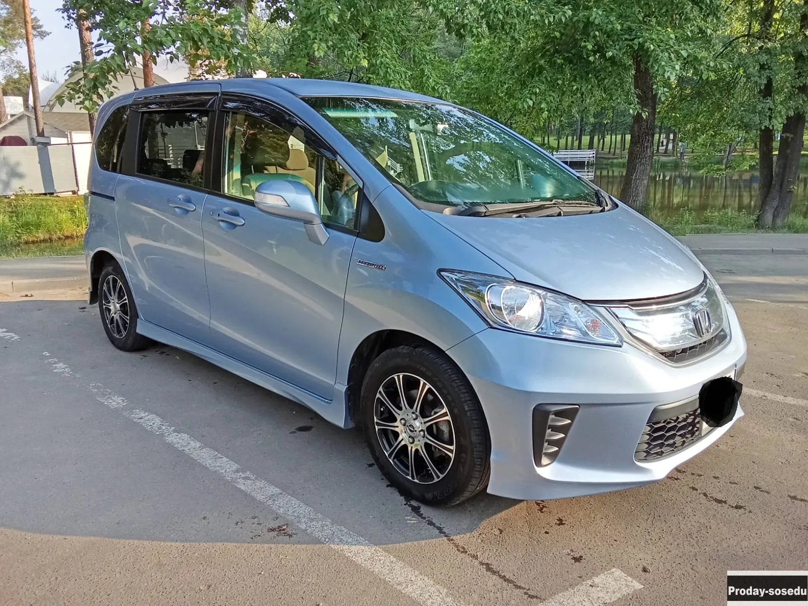 Продам машину Honda Freed 1.5 CVT, 2014, 88 000 км
