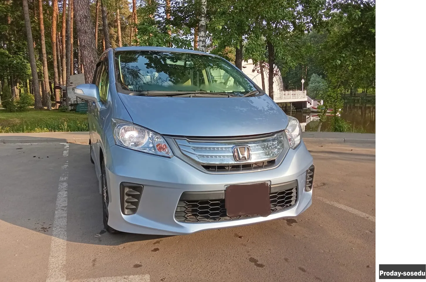 Продам машину Honda Freed 1.5 CVT, 2014, 88 000 км