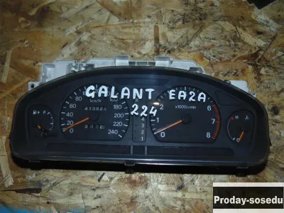 Mitsubishi, Панель приборов, (Galant (EA0) [1996-2003])