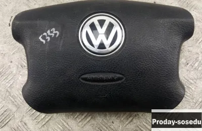 Volkswagen, Подушка безопасности в рулевое колесо, (Golf (Mk4) [1997-2006])