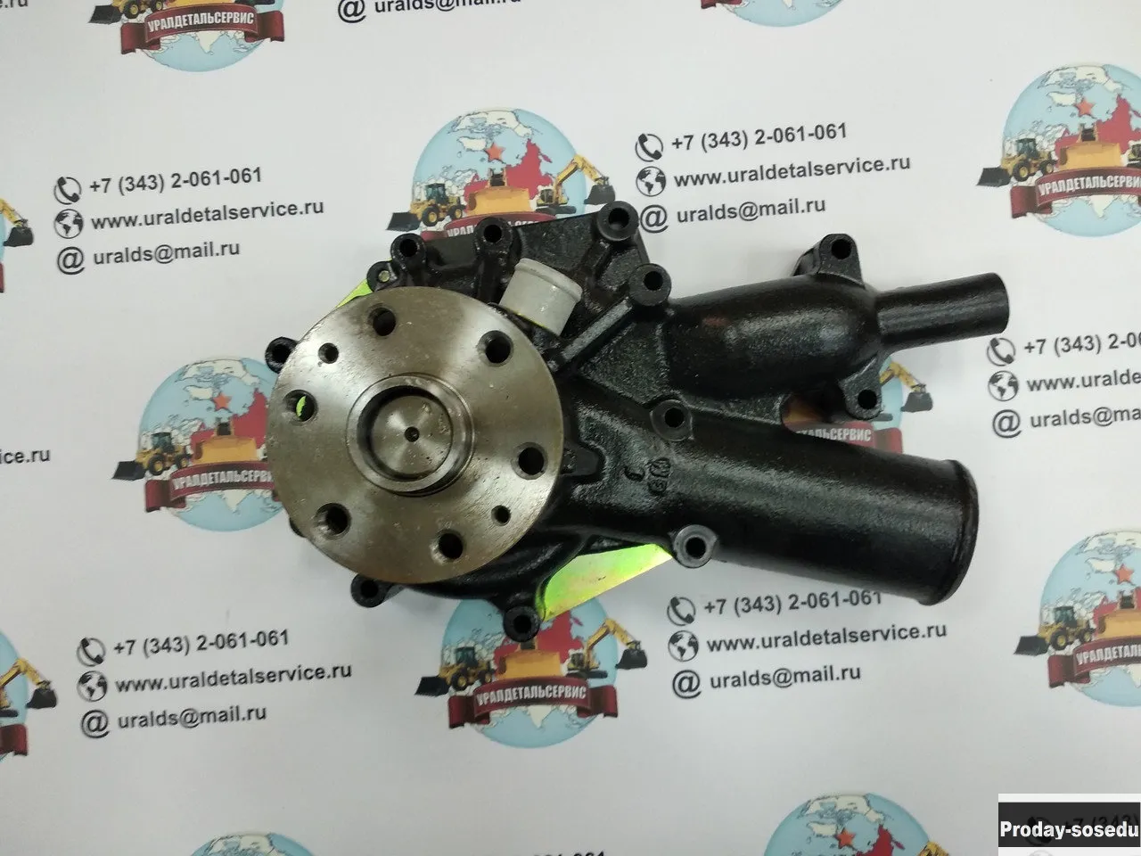 Водяной насос 1136501333 (6HK1) Hitachi