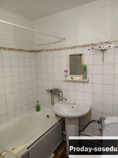 Продаю 1 комн. квартиру по ул.Лядова 36