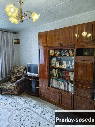 Продаю 1 комн. квартиру по ул.Лядова 36