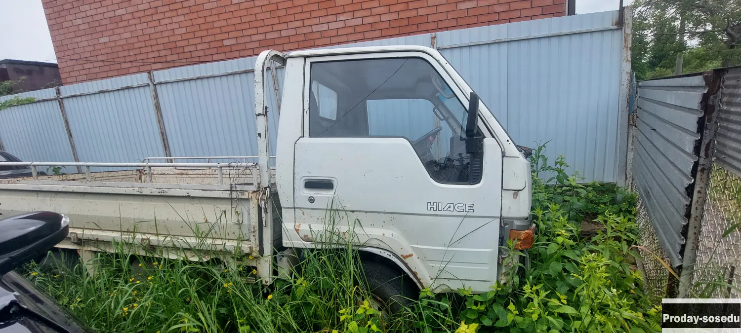 Продам Тойота Хайс грузовой дизель, 90 год, МКПП.
