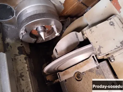 5К822В резьбошлифовальный станок