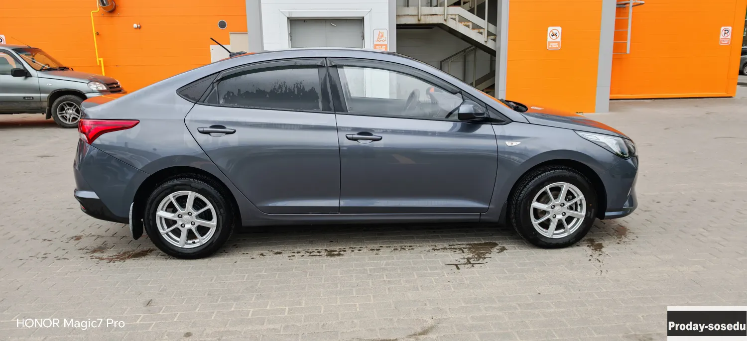 Hyundai Solaris