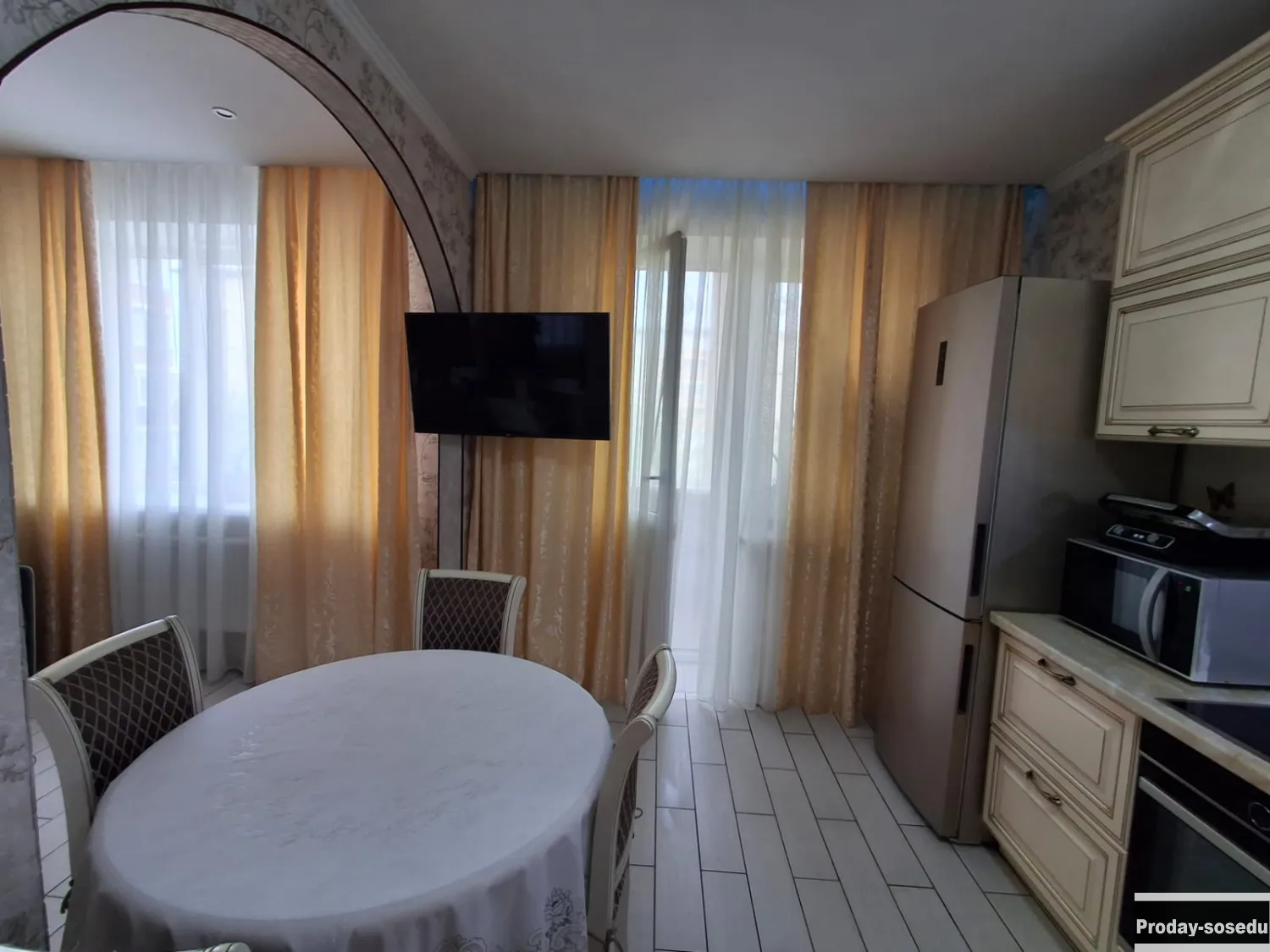 Срочно продам двухкомнатную квартиру