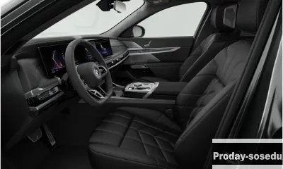 AUDI Q8 , BMW 740,760