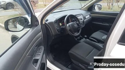 Mitsubishi Outlander, 2015, Автомобили