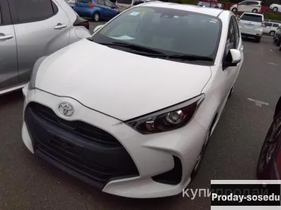Toyota Yaris 2020 г, Автомобили
