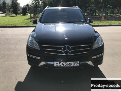 Mercedes M-класс, 2012, Автомобили