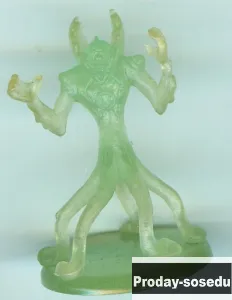 Фигурка  зеленая Лоза ben10, Хобби, Отдых, Спорт, Коллекции, Другое, Москва
