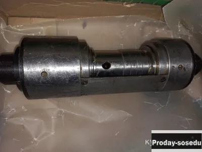 Шпиндель 3Д642, Станки