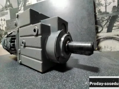 Мотор-редуктор Lenze  EN60034 новый, Электротехническое