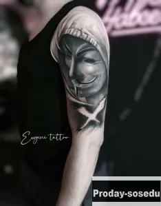 Художественная татуировка, Реализм, Чикано, График