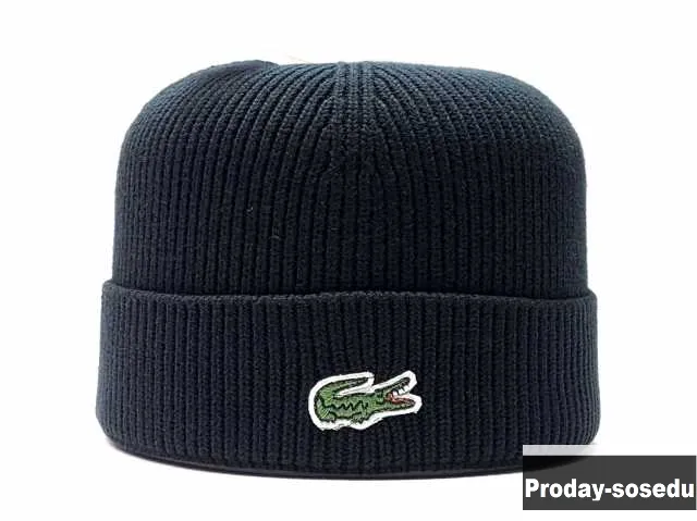 Продам: шапка мужская Lacoste flap в Москве