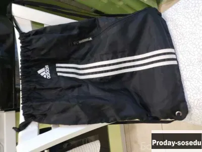 Продам: чёрный мешок {Adidas} фирмен эмблемы в Москве