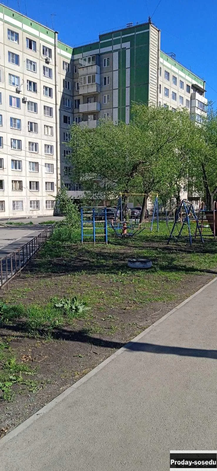 Двухкомнатная квартира с отдельным входом с улицы, Квартиры, Продам