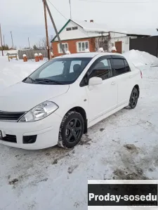 Продам машину Nissan Tiida, 2013