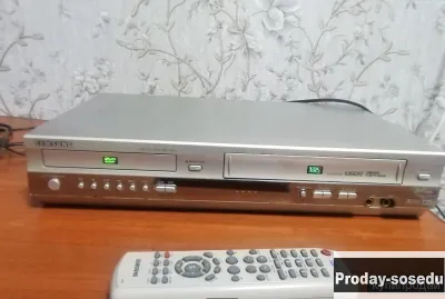 ВИДЕОМАГНИТОФОН SAMSUNG SV-DVD 240 с караоке, Кемеровская область, Белово