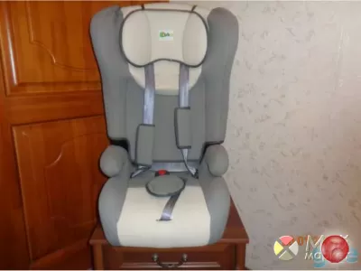 Продам новое автокресло детское от 3-хлет Германия