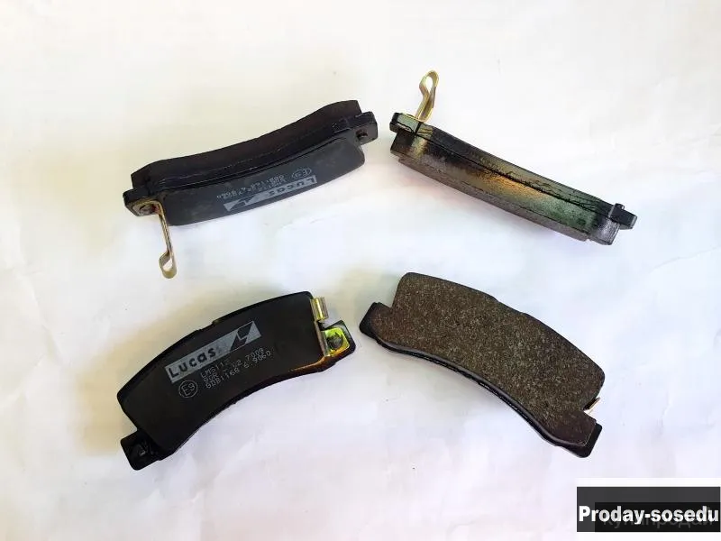 Колодки задние для:TOYOTA corolla, camry, carina, celica, LEXUS RX,RX, Транспорт, Запчасти и аксессуары, Запчасти, Для автомобилей, Москва